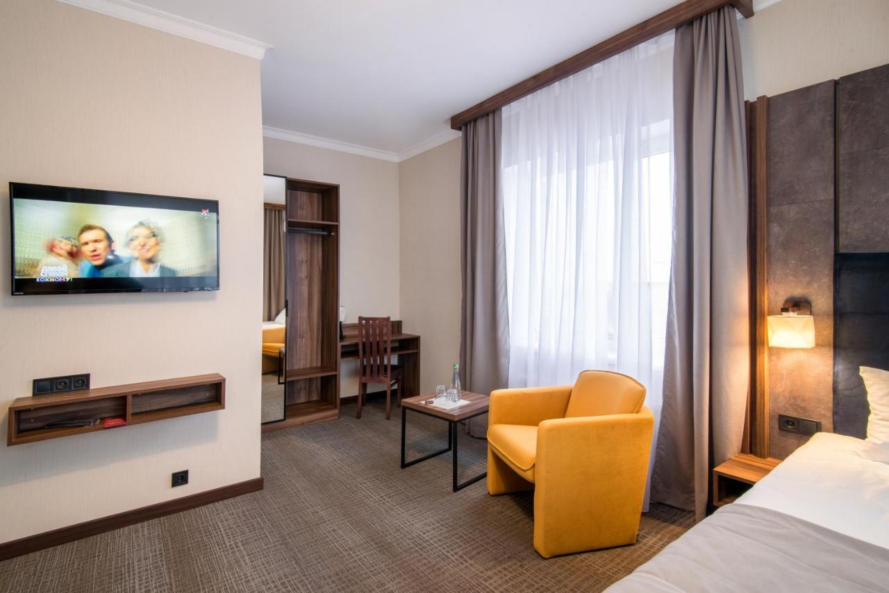 Hotel Байків à Baykovtsy Extérieur photo