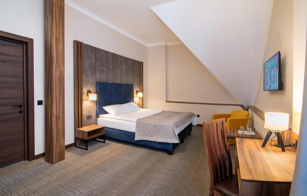 Hotel Байків à Baykovtsy Extérieur photo