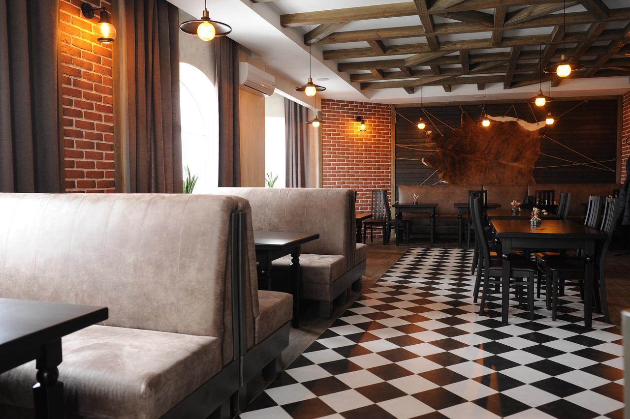 Hotel Байків à Baykovtsy Extérieur photo